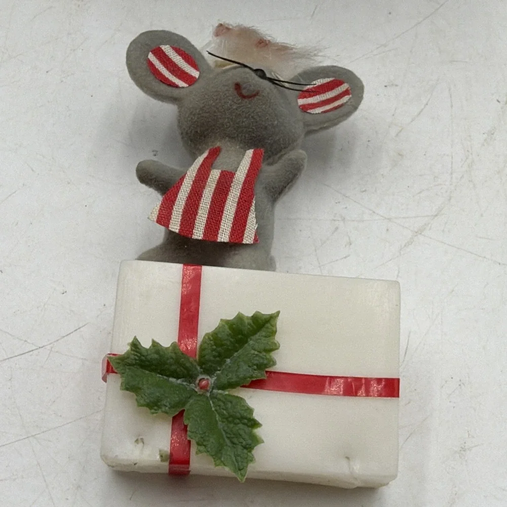 Vintage Flocked Mouse Mice MCM Kitschy Ornament Package Tie